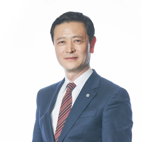 Seong Je Kim